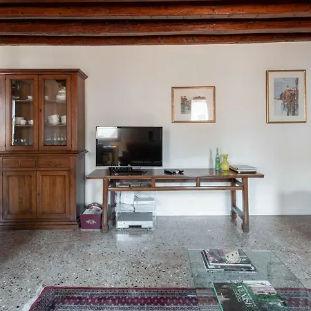 Ca' Coriandolo Apartment