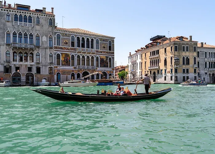 Ca' Coriandolo Apartment *