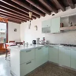 Ca' Coriandolo Apartment
